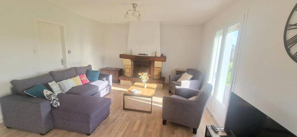 Location de vacances pour 10 personnes, avec vue et jardin à Locmaria-Grand-Champ - 3