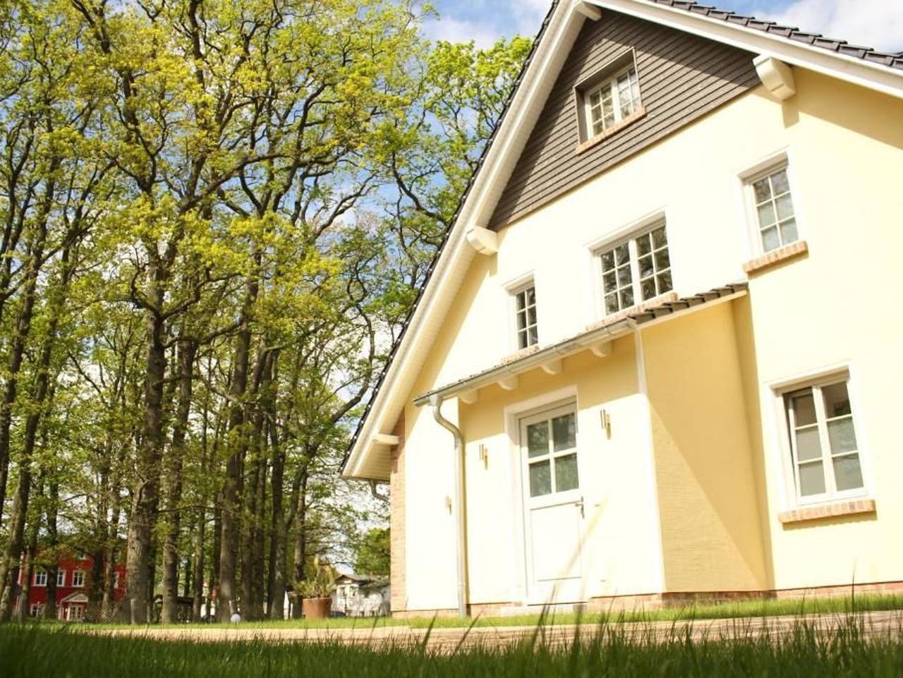 Ganze Ferienwohnung, Großes Baaber Ferienhaus mit Sauna (P) - großes Baaber Ferienhaushälfte mit Sauna (P) in Baabe, Rügen