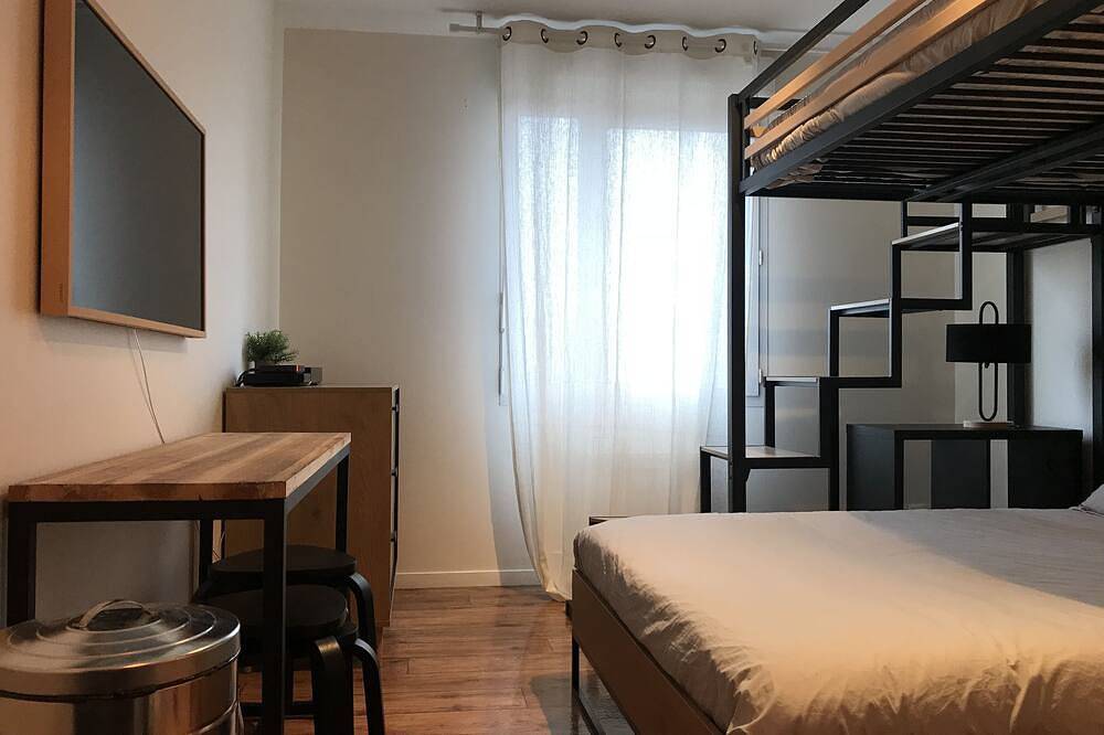 Entire apartment, Studio 150m from Rer A-Val d'Europe. Disney/Paris in Montévrain, Seine-et-Marne