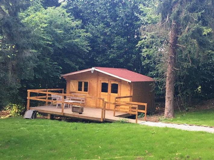 Tente pour 2 personnes, avec vue ainsi que terrasse et jardin en Cotes-d'Armor