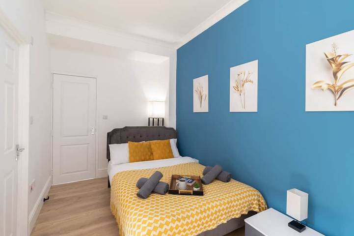 Ganze Wohnung, Open Mind Property - Apartment with 2 Beds in Portsmouth, Südostengland