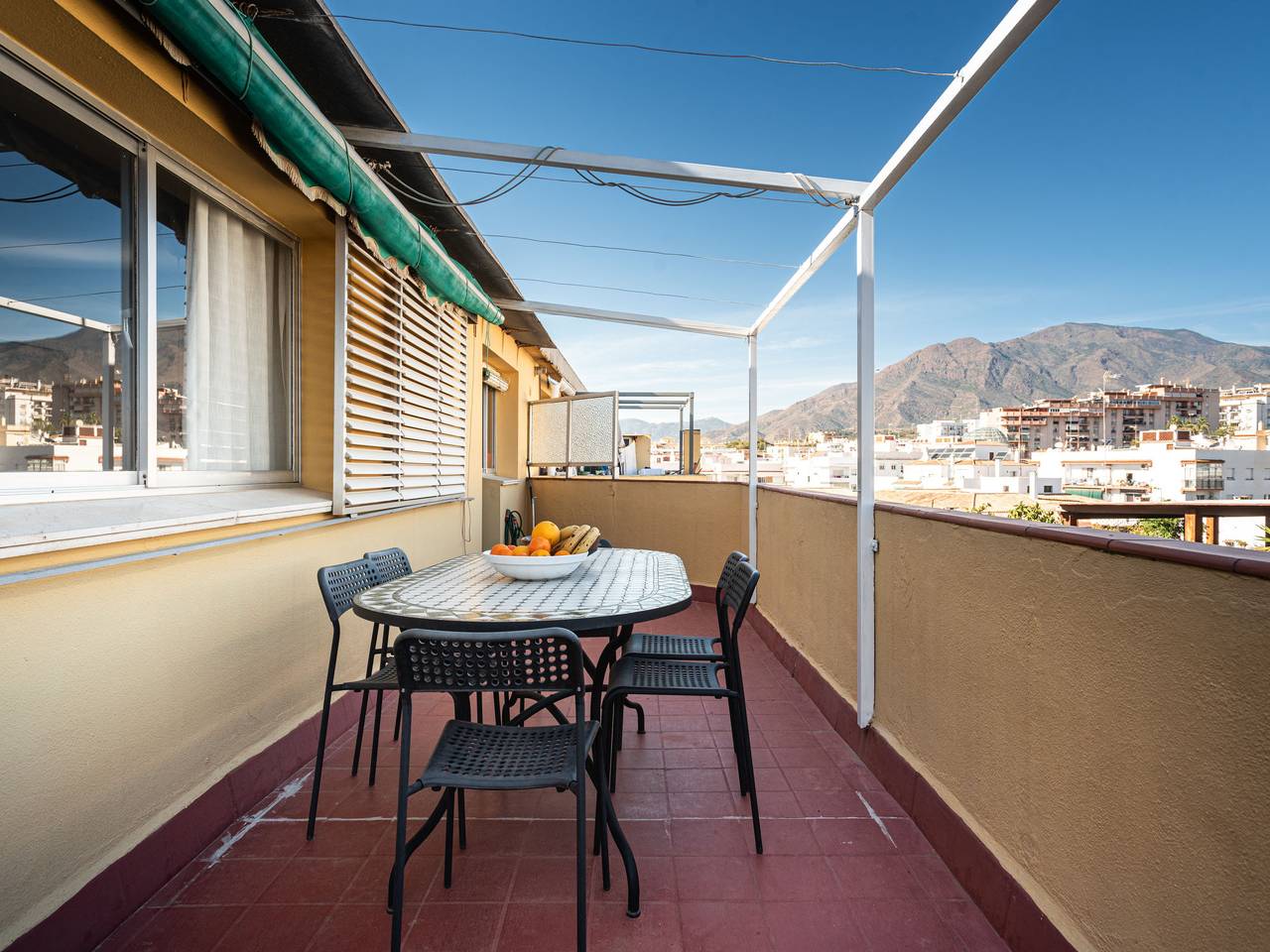 Apartment for 4 People in Estepona Old Town, Estepona