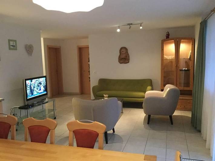 Ganze Ferienwohnung, 4-Bettwohnung im Erdgeschoss in Saas-Almagell, Walliser Alpen