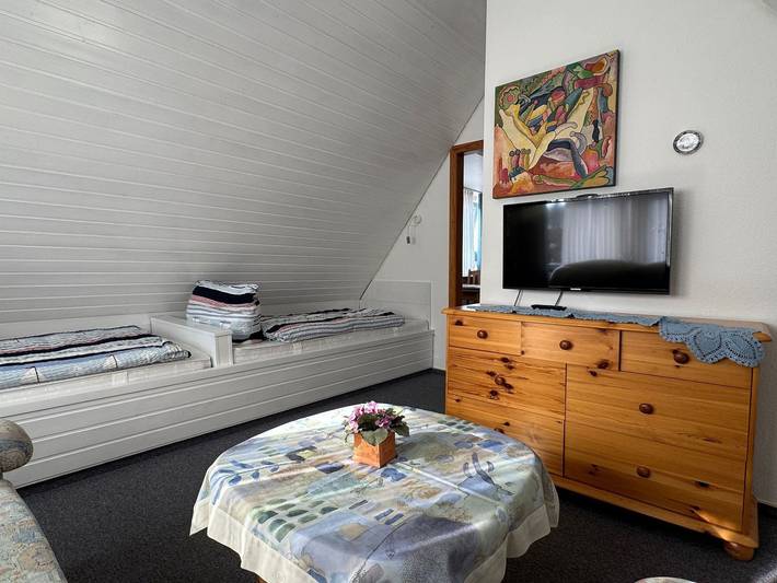 Ganze Ferienwohnung, Gästehaus M. Cornelsen - 1-Zimmerwohnung Nr. 2 (Og) Am Seedeich 15a in Westerland, Sylt (Gemeinde)