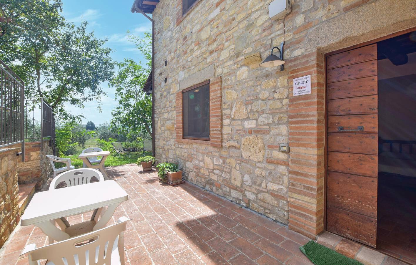 Apartamento vacacional entero, Apartamento tranquilo en Todi con piscina, WiFi y aparcamiento in Todi, Provincia de Perugia