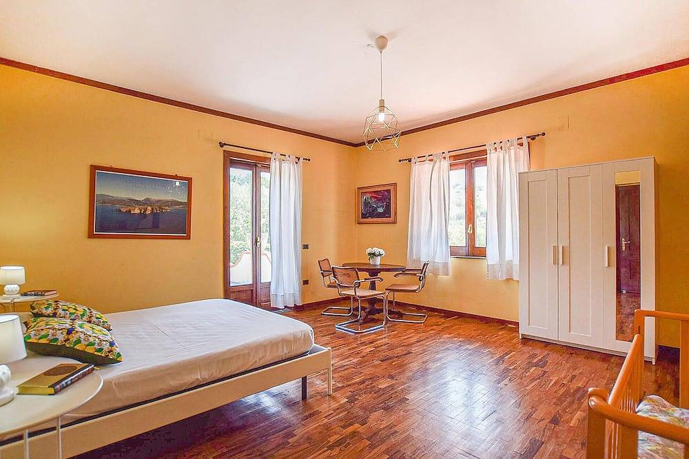 Pet friendly home in Capaccio (Sa) in Capaccio, Cilento