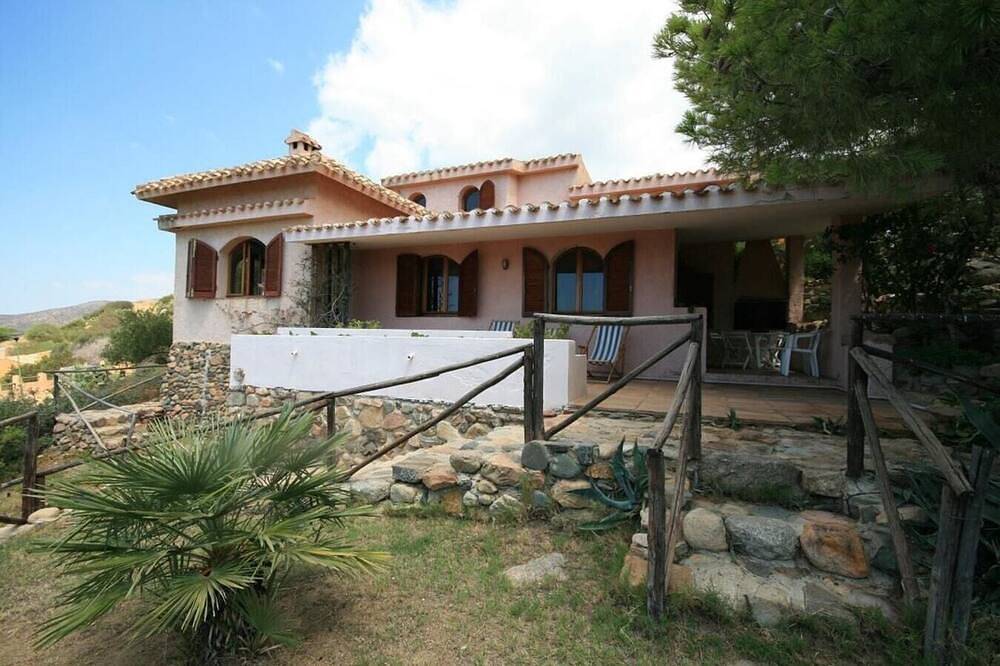 Private villa with sea view in Sardinia in Geremeas, Torre delle Stelle
