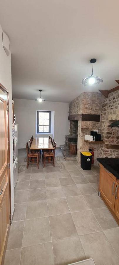 Location de vacances pour 8 personnes à Chalencon - 4