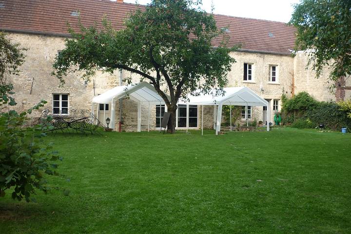 Gîte pour 15 personnes, avec jardin et terrasse dans Oise - 2