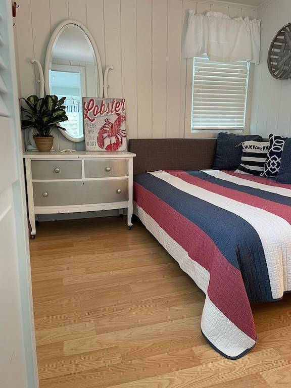 Vacation house for 6 people, with terrace and yard in Maine