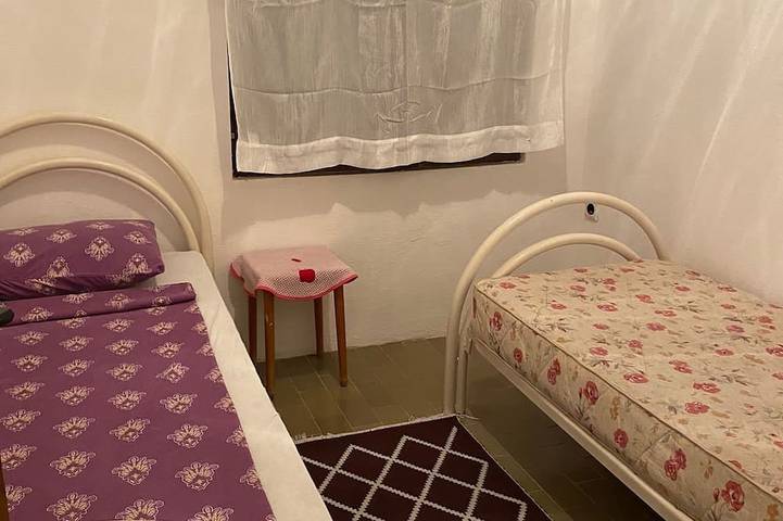 Gîte pour 4 personnes, avec balcon dans Risan - 2