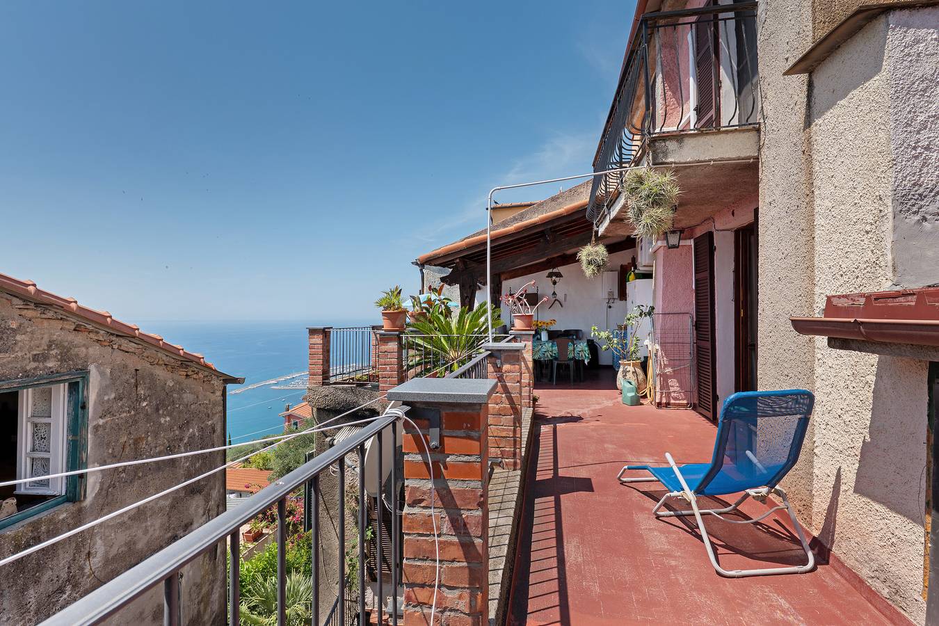 Ferienhaus 'Basera' mit Meerblick, Wlan und Klimaanlage in Cipressa, Riviera di Ponente
