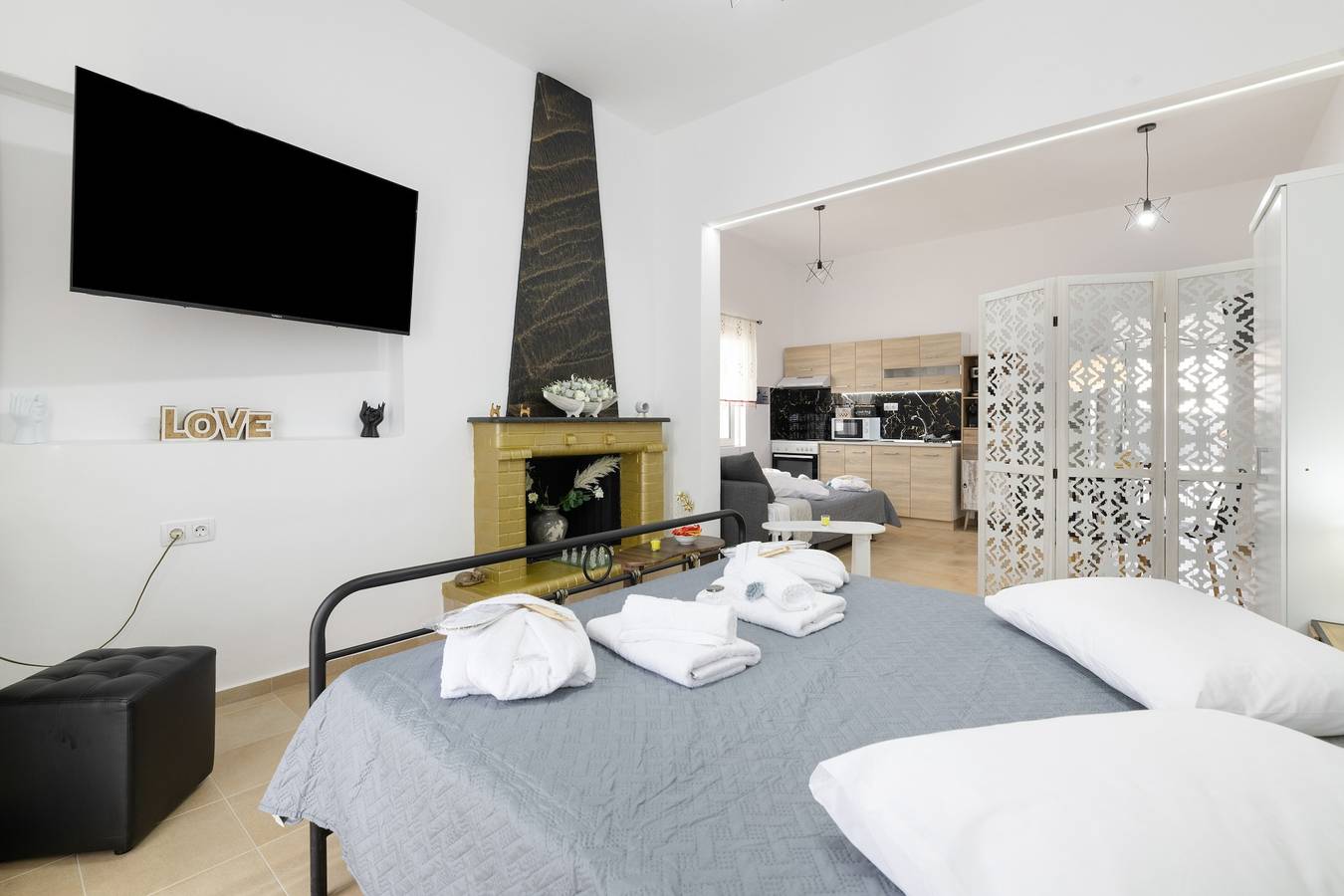 Ganze Wohnung, Studio 'Village Suite 102' mit Gemeinschaftspool & Terrassen mit Ausblick, ideal für Kitesurfer in Fanes, Rhodos