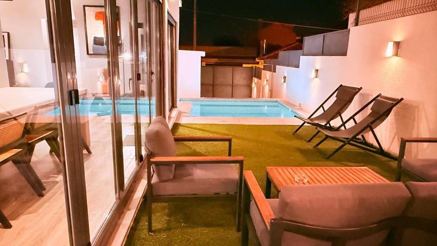 Villa pour 8 personnes, avec piscine ainsi que sauna et jardin à Lisbonne - 4