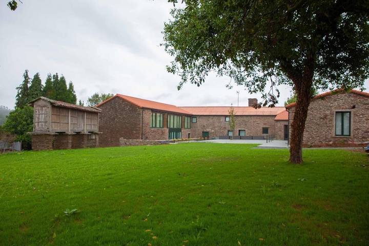 Casa de huéspuedes para 3 personas, con Terraza además de Jardín y Vistas en El Pino