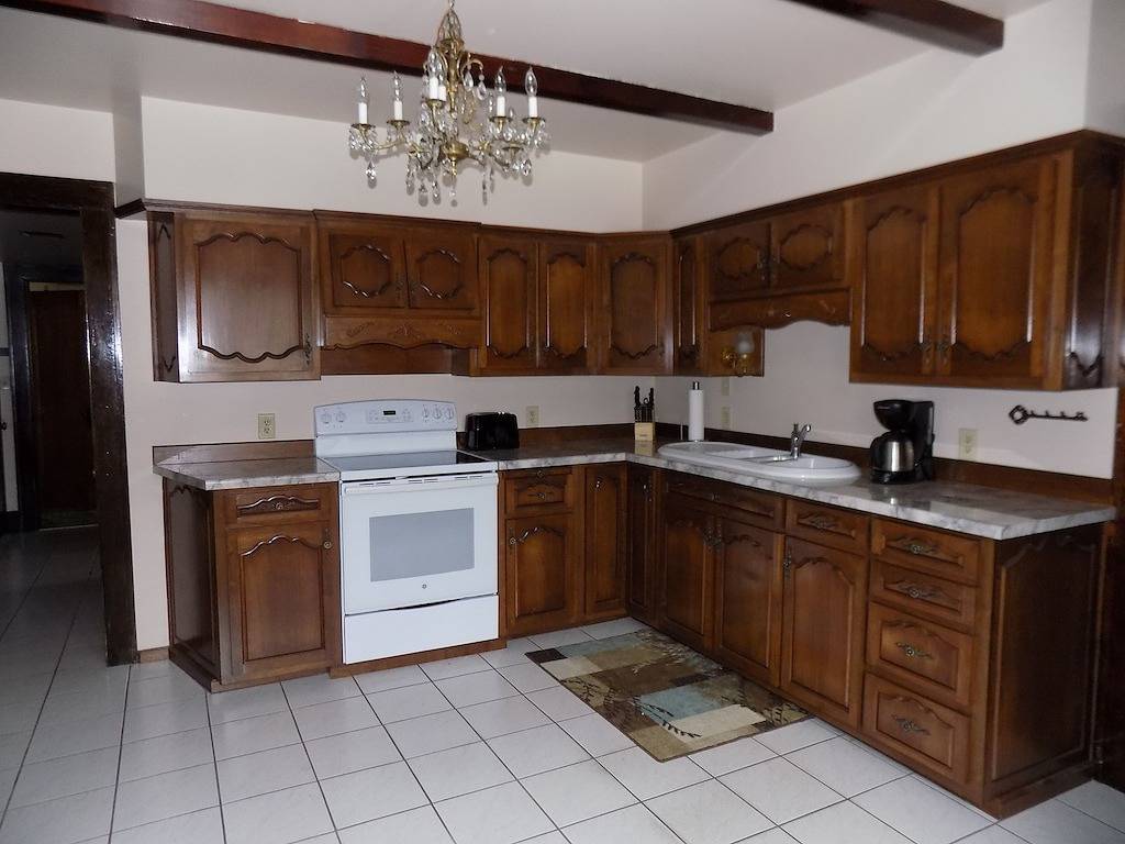 Warm, geräumig Prärie-Stil zu Hause mit dem Komfort von zu Hause aus. in Monroe County (WI)