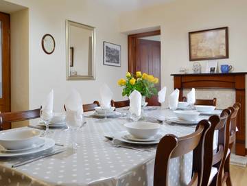 Holiday Home for 8 People in Swansea region, Photo 4