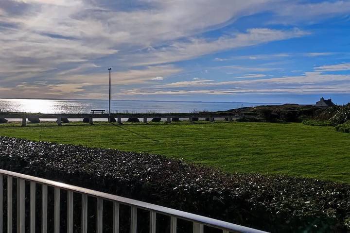 Gîte pour 3 personnes, avec Balcon dans Office de Tourisme de Quiberon