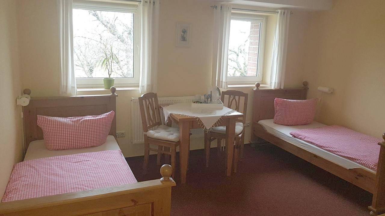 Double or Twin Room with Bathroom in Querfurt, Saale-Unstrut