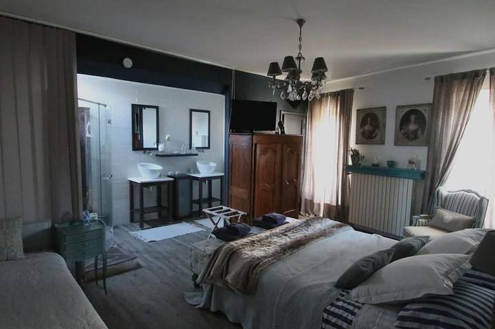 Location de vacances pour 3 personnes, avec piscine et jardin à Couffy - 4