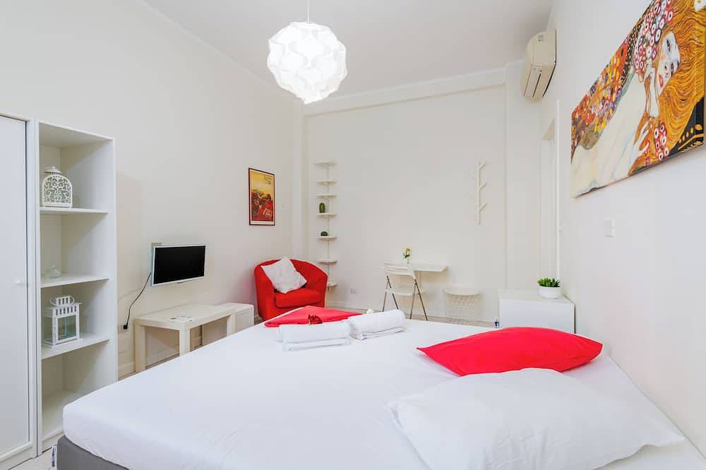 Ganze Wohnung, Bright and welcoming three bedrooms apartment a stone's throw from the Colosseum in Rom, Rom Provinz