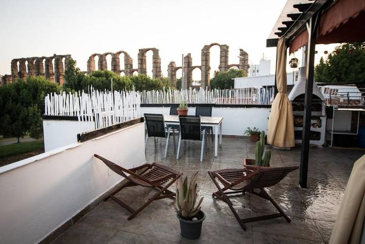 Apartamento para 4 personas, con jardín y vistas, Se admiten mascotas en Tierra de Mérida - Vegas Bajas