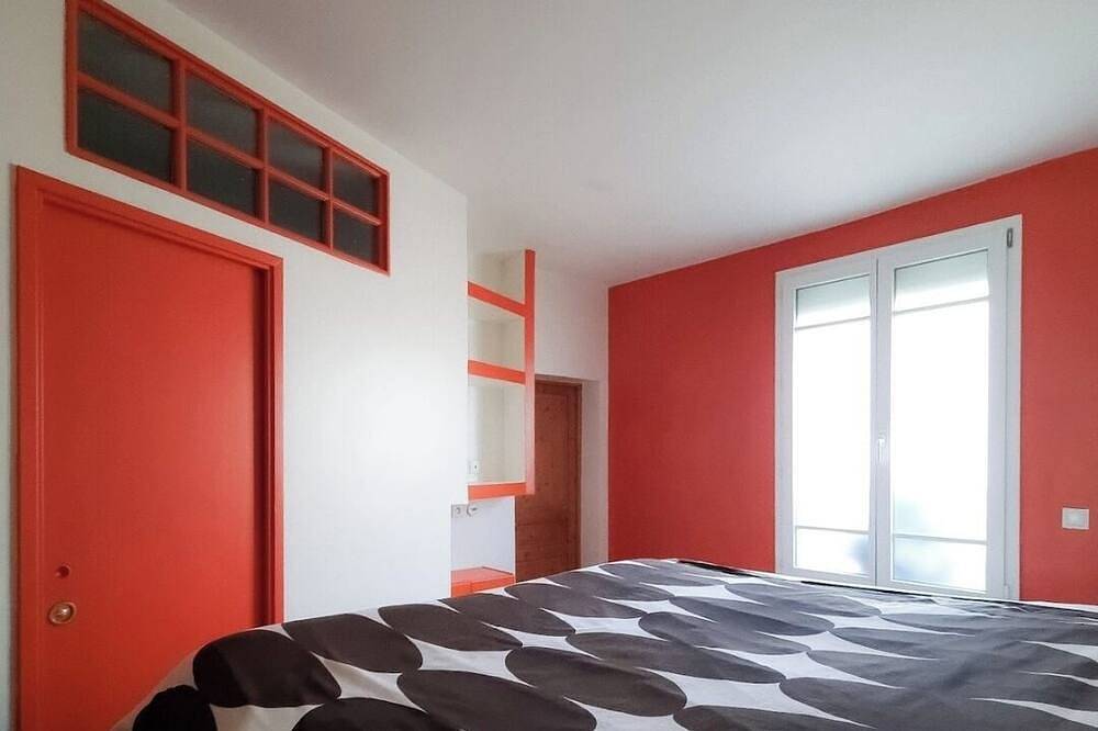 Appartement entier, Appartement situé a 10 Minut du centre de Paris ,ligne 14 direct pour l'aeroport in Clichy, Hauts-de-Seine