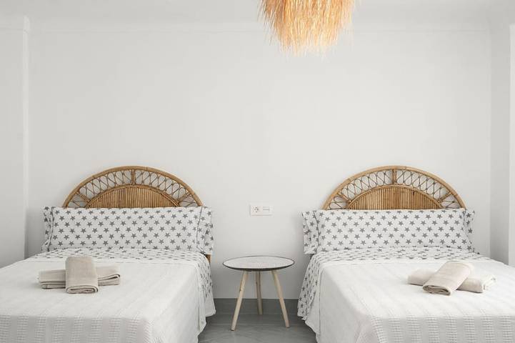 Luxushaus in Íllora - 6 Schlafzimmer, Terrasse, WLAN in Illora, Granada Provinz