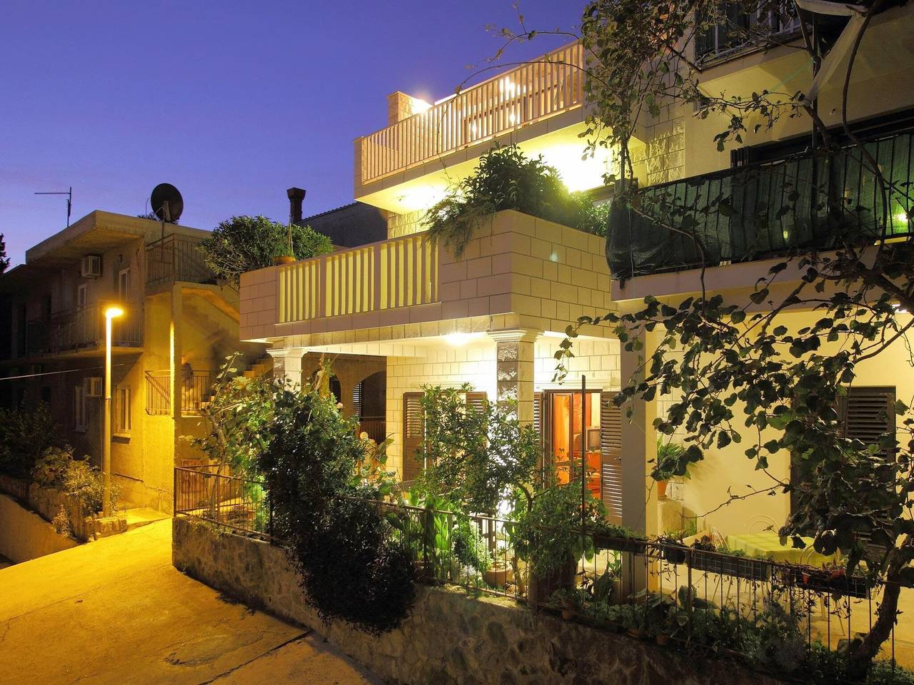 Cijeli apartman, Apartments Magda- Backside Studio Apartment (Apartment 4) in Cavtat, Cavtat (Dalmacija)