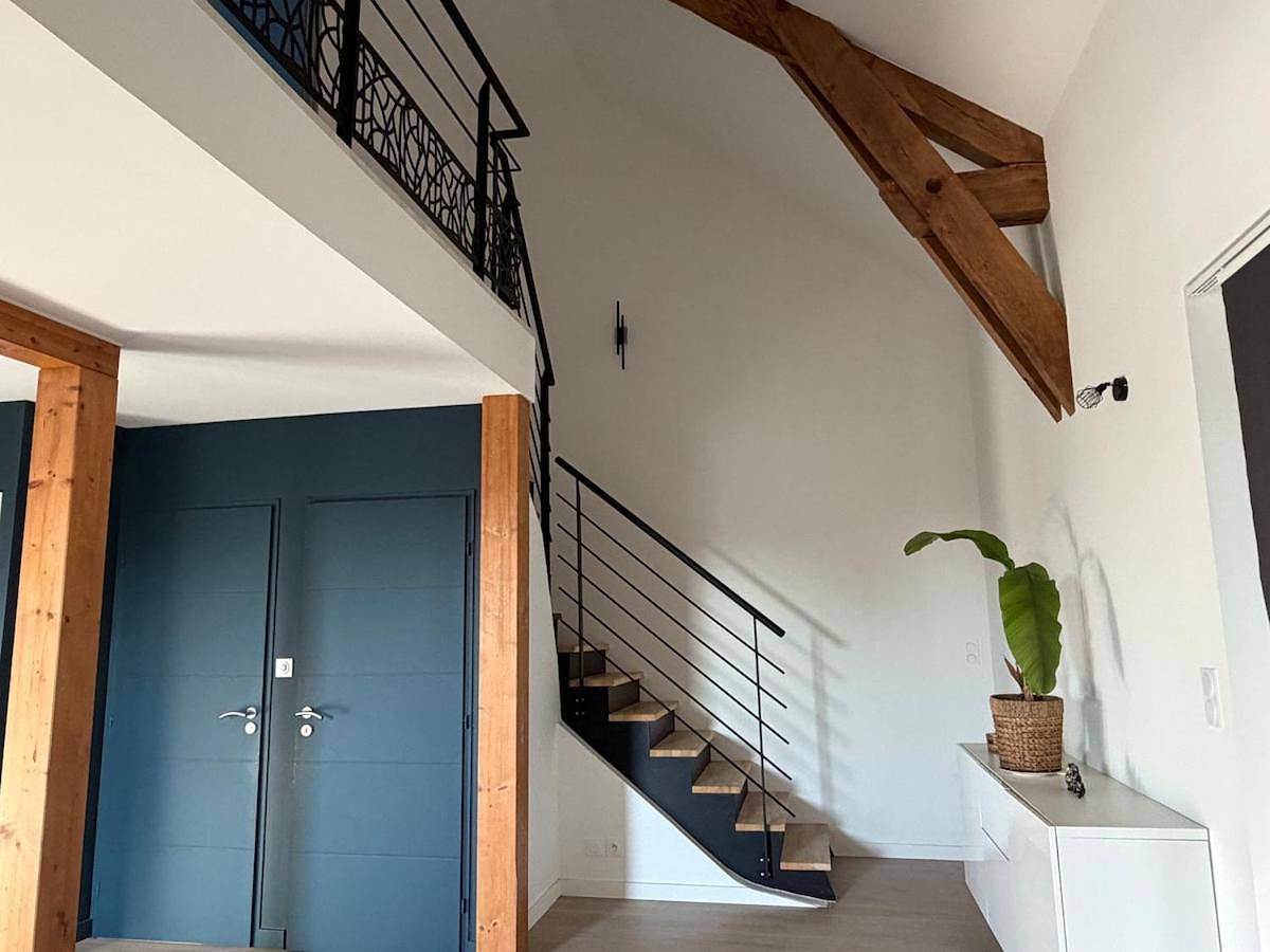Magnifique grange rénovée à Lioujas in La Loubière, Aveyron