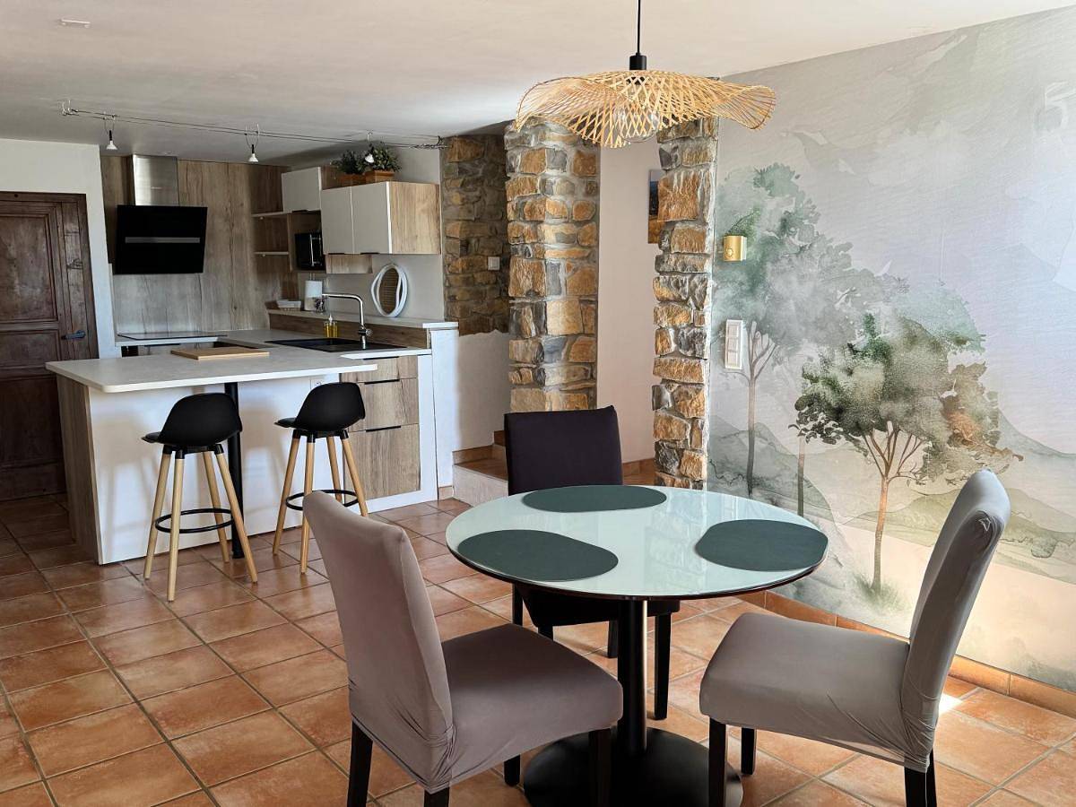 Double Room with Garden View in Millau, Parc naturel régional des Grands Causses
