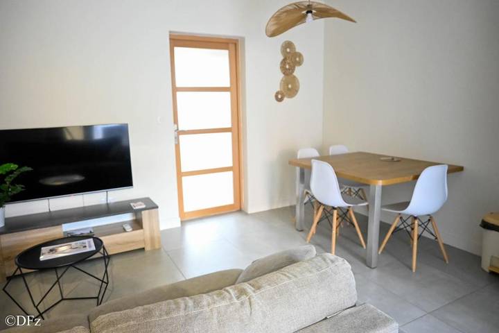 Gîte pour 4 personnes, avec jardin dans Arthès - 4