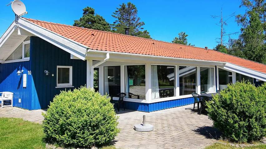 Ferienhaus für 13 Personen, mit Whirlpool und Terrasse sowie Pool und Sauna in Marielyst
