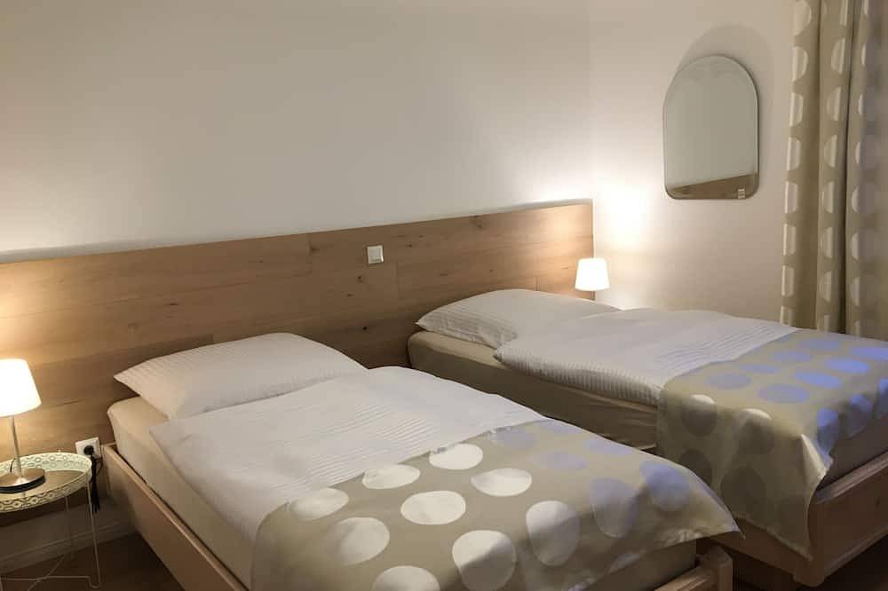 Ganze Wohnung, Ferienwohnung in Baunatal-Großenritte nahe der Documenta-Stadt Kassel in Baunatal, Hessisches Bergland