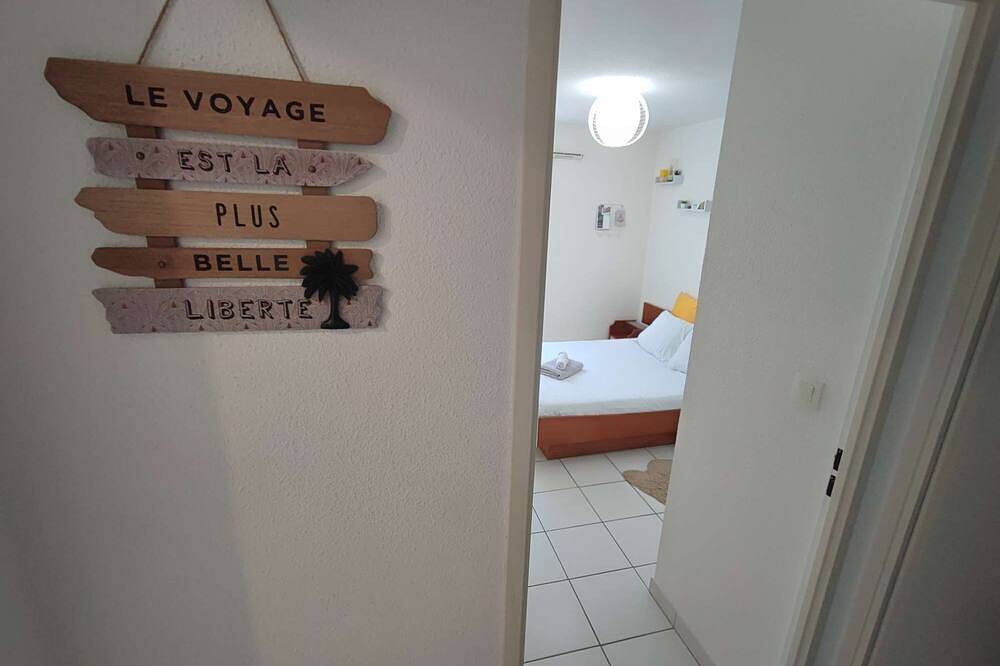Entire apartment, ⭐ Eldorado Saint-Jacques ♣ at North of Toulouse ⭐ Terrace ⭐ Parking ⭐ Wifi ⭐ in Haute-Garonne