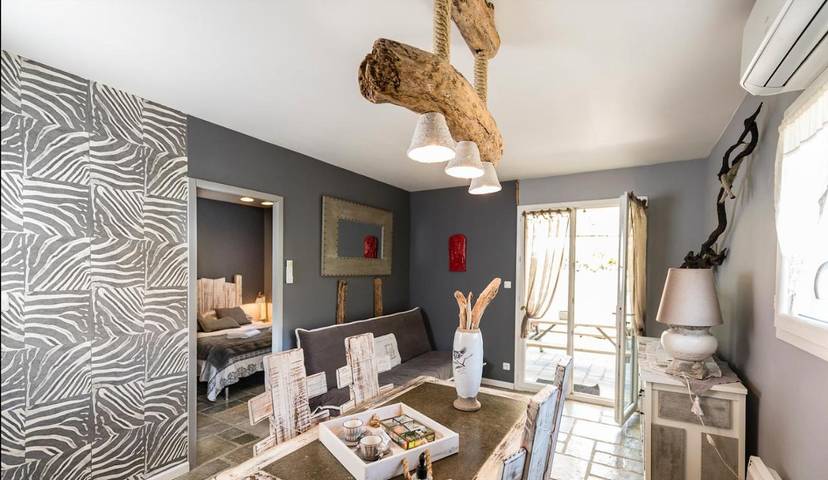 Maison d’hôte pour 3 personnes, avec terrasse et jardin