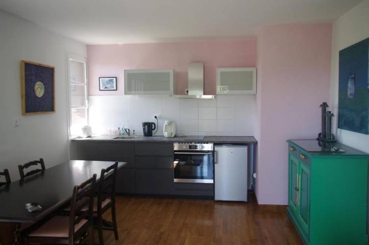 Gîte pour 2 personnes, avec vue ainsi que terrasse et jardin à Villefranche-de-Rouergue - 2