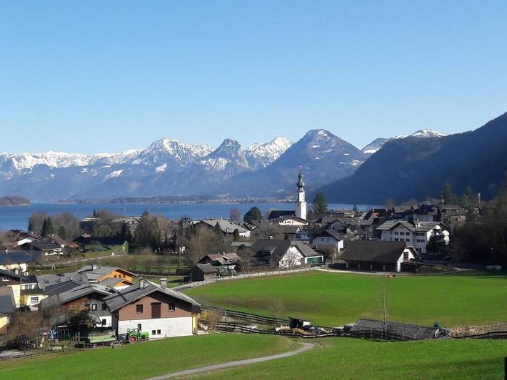 Ferienwohnung für 4 Personen, mit Terrasse und Garten sowie Seeblick und Ausblick in St. Gilgen - 3