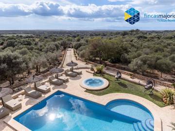Finca in Ses Salines, Mallorca Süden für 12 