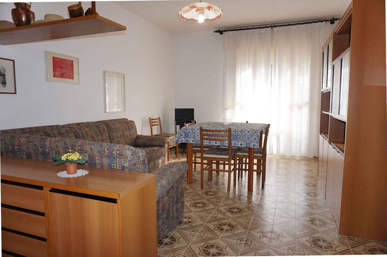 Ganze Ferienwohnung, Ferienwohnung in einer kleinen Residenz mit Pool in der Nähe des Meeres und in der Fußgängerzone  in Porto Santa Margherita, Caorle