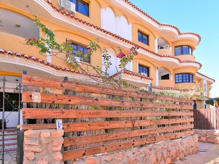 Apartamento de vacaciones para 4 personas, con balcón y piscina - 1