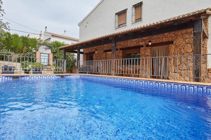 Chalet para 9 personas, con Jardín en Provincia de Jaén
