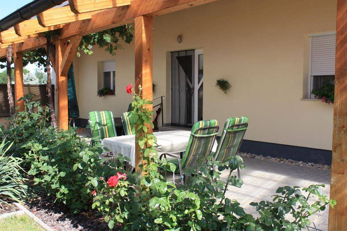 Ganze Ferienwohnung, Ferienhaus/2 Schlafräume/Bad, Wc in Illmitz, Neusiedlersee-Hügelland