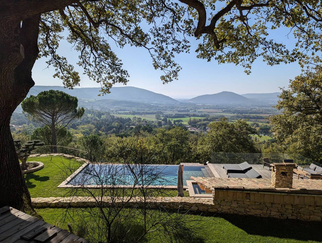 Domaine de Fontvieille piscine spa luxe au naturel in Allan, Région de nyons