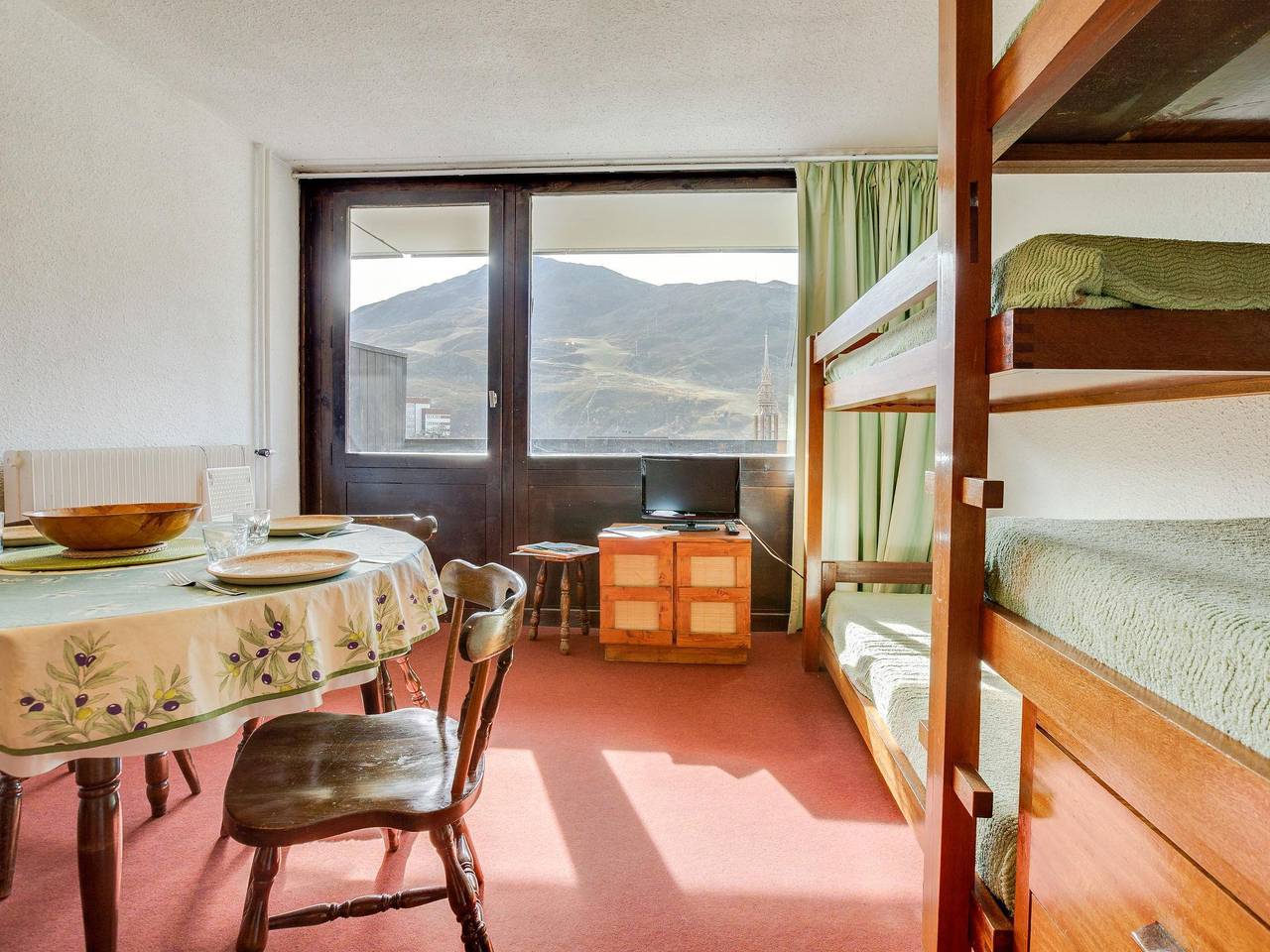 Appartement entier, Aravis - Appartement 1 pièces 4 personnes (5) in Les Menuires, Saint-Martin-de-Belleville