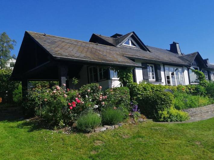 Ferienhaus für 8 Personen, mit Ausblick und Garten sowie Seeblick, mit Haustier am Sorpesee - 3