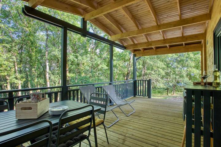 Location de vacances pour 5 personnes, avec sauna et jardin ainsi que vue et piscine, animaux acceptés à Orliaguet - 3