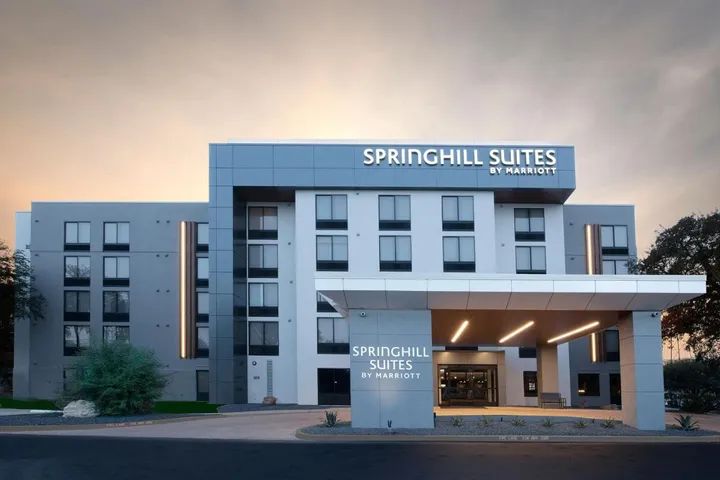 Hotel para 5 personas, con terraza - 1