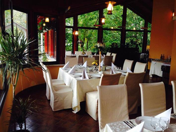 Maison d’hôte pour 5 personnes, avec terrasse ainsi que jacuzzi et jardin dans Mureș - 3