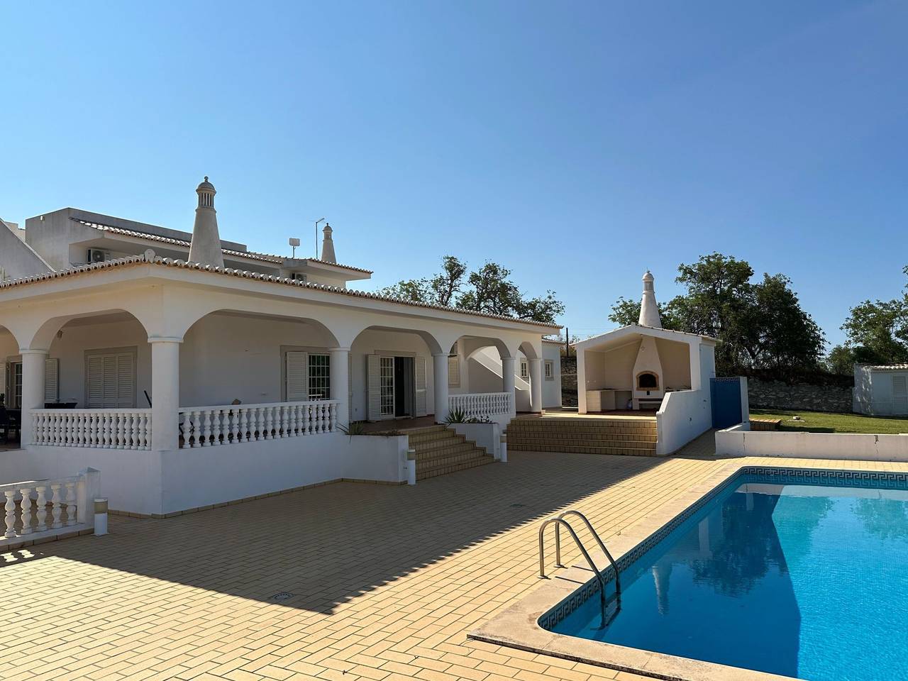 Anwesen mit eigenem Pool in Paderne, Distrito de Faro